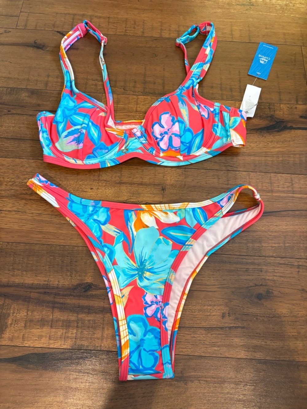 Cupshe Floral Bikini Set 2 Peice Underwire Top Extra Cheeky Bottom Medium NWT